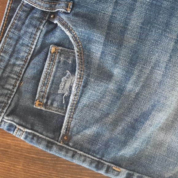 Universal Thread shorts - Picture 2 of 6